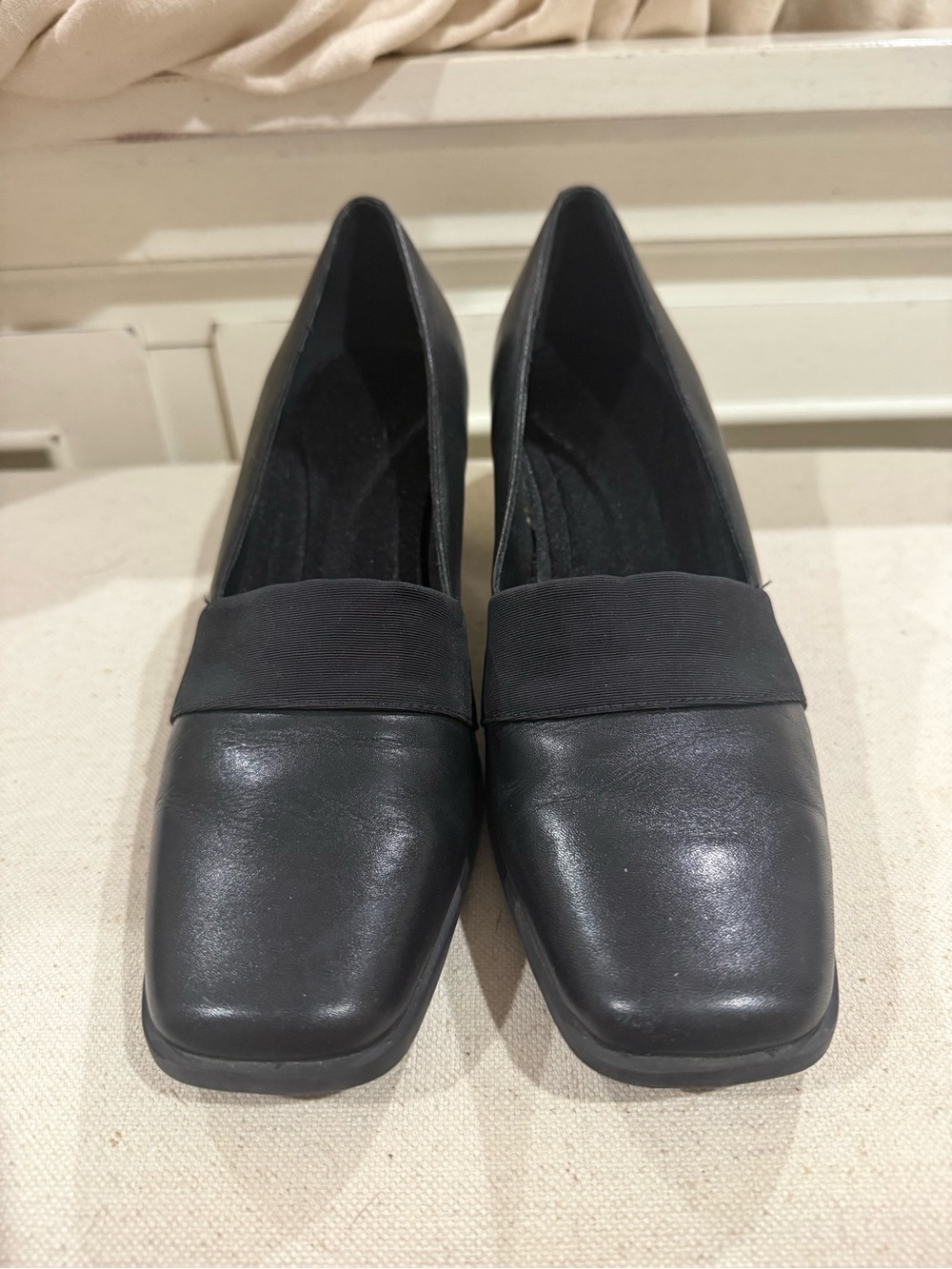 Liz Baker Black Square-Toe Slip-On Loafers